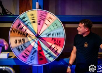 1757860637-342388-13-1958-jkr2225